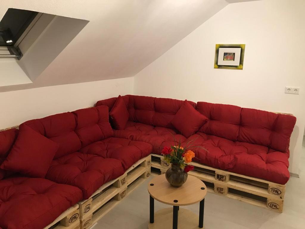 Ferienhaus Astenblick - Ideal Fuer Weihnachtsfeiern Und Familienfeiern Bietet Schlafplaetze Fuer Bis Zu 35 Personen Villa วินเทอร์แบร์ก ภายนอก รูปภาพ